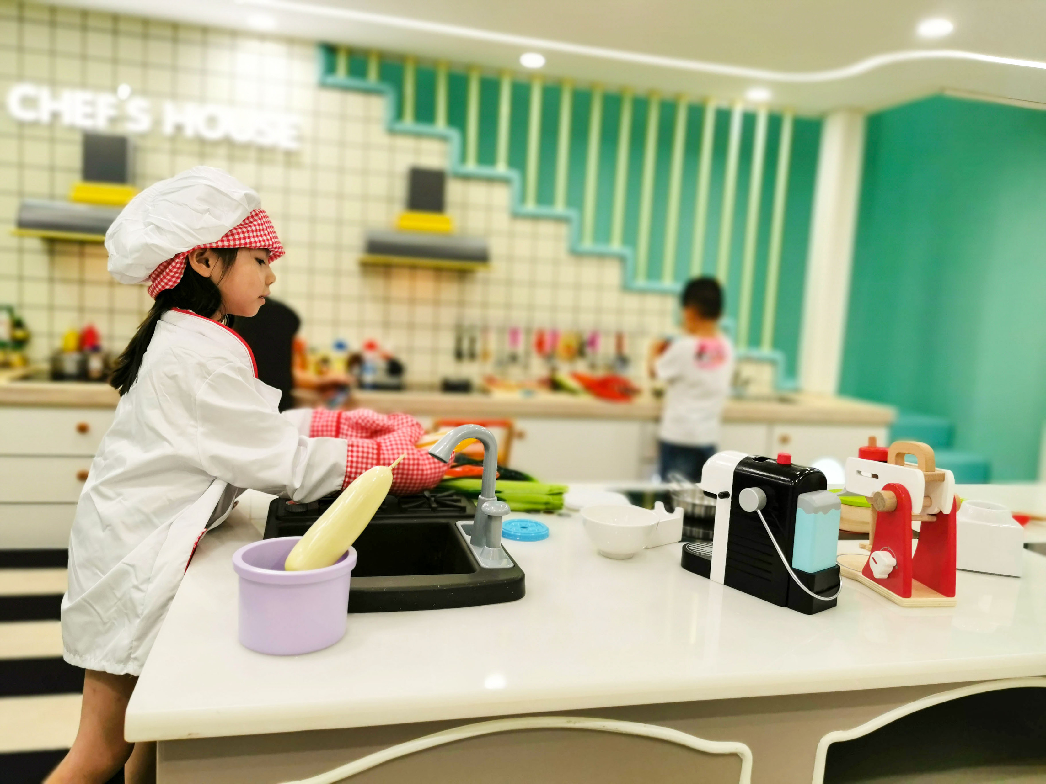 什麽樣的兒童樂園設備生產（chǎn）廠家才是好的