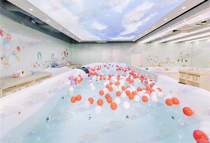 江蘇嬰兒遊泳館